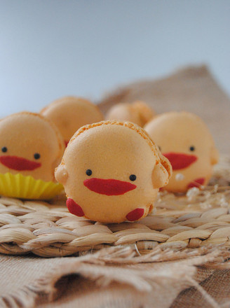 Little Yellow Duck Macaron recipe