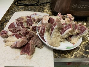 The First Bowl of Beef Soup in Winter recipe