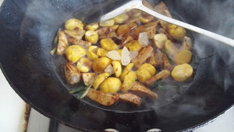 Pan-fried Taro Chestnuts recipe