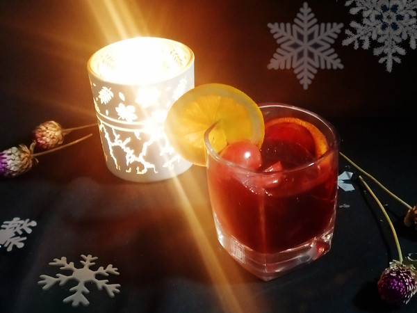 How Can Christmas Party be without Wine? Fruity Christmas Mulled Wine is Given recipe