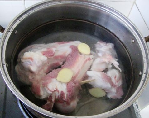 Sauce Plate Duck Hot Pot recipe