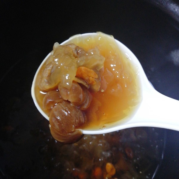 Longan and Tremella Soup recipe