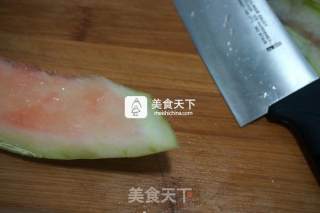 Stir-fried Peppers with Watermelon Peel recipe