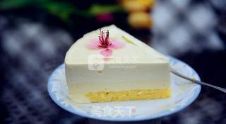 Peach Blossom Yogurt Cheese Mousse Cake recipe