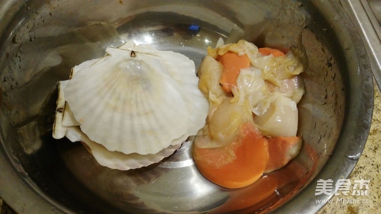 Scallops with Garlic Vermicelli recipe