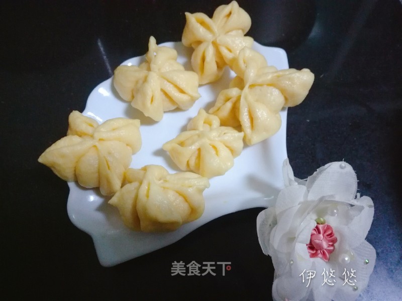 Sweet Potato Flower Mantou