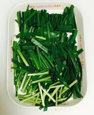 Stir-fried Chives with Blood Tofu recipe