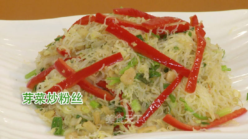 Stir-fried Vermicelli with Sprouts