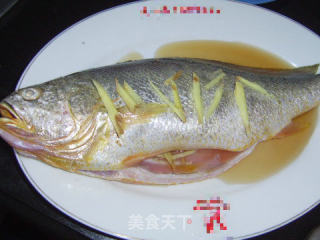 Steamed Yellow Croaker recipe