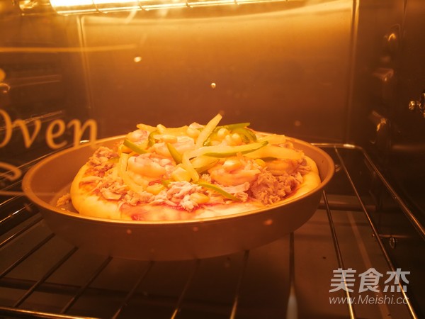 Tuna and Shrimp Pizza recipe