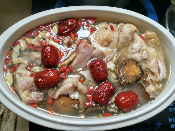 Tianqi Angelica Pork Belly Chicken Soup recipe