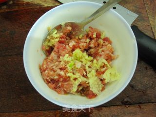 Quick Light Meal—[spaghetti Stewed with Tomato Meat Sauce] recipe