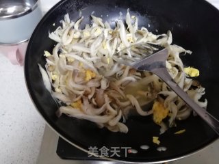 Scrambled Eggs with Mushroom recipe