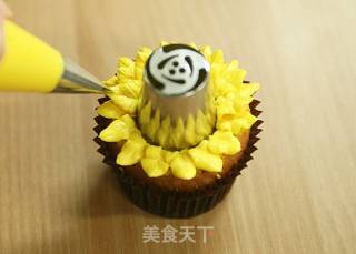 #aca Fourth Session Baking Contest# Making Erotic Sunflower Muffin Cakes recipe