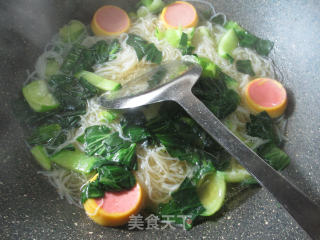 Rice Noodles with Pork Sausage and Vegetables recipe