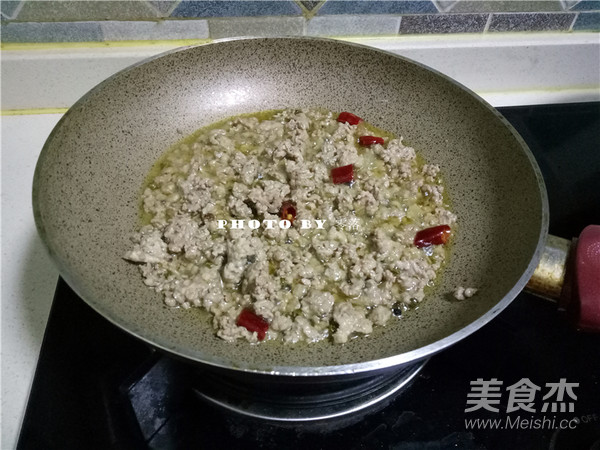 Bawang Supermarket | Millet Spicy Fried Pork recipe