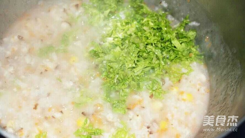 Shrimp and Seasonal Vegetable Porridge recipe