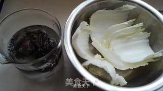 Chili Oil Sweet and Sour Cabbage recipe