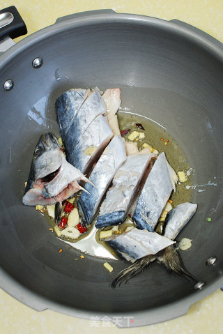 One Trick to Get Braised Dishes---braised Spanish Mackerel recipe