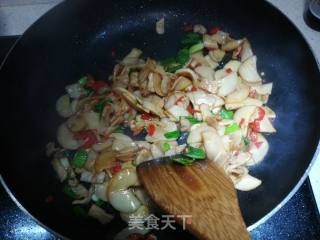 Fried Pork with Pleurotus Eryngii recipe