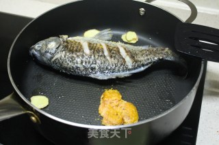 #信之美# Carp Soup with Shredded Carrot recipe