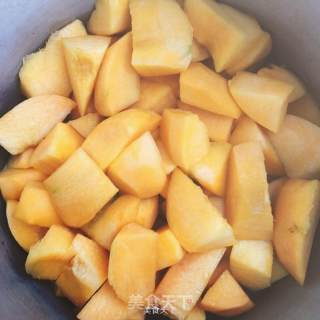 Homemade Canned Yellow Peaches recipe