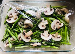 Grilled Asparagus and Mushrooms recipe