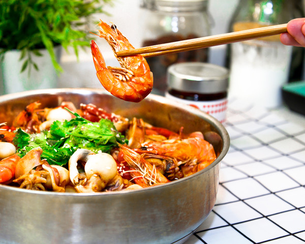 Huang Jihuang Seafood Three Sauce Stew Pot (home Edition) recipe