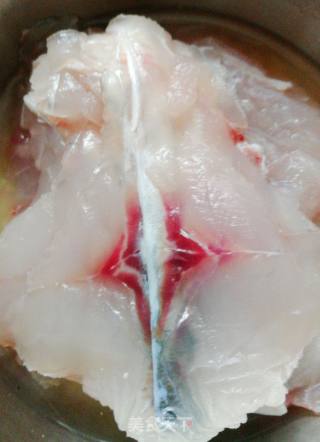 Pickled Cabbage Fish in Golden Soup recipe