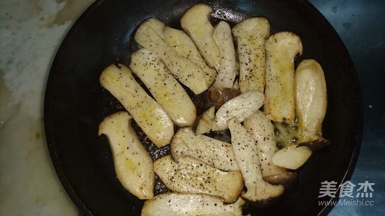 Pan-fried King Pleurotus recipe