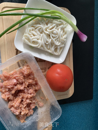 Tomato Minced Meat Mixed with Udon recipe