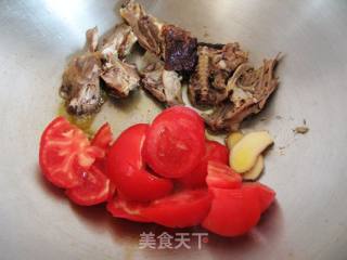 Summer Nourishment Product --- Duck Meat and Pepper Leaf Noodles recipe