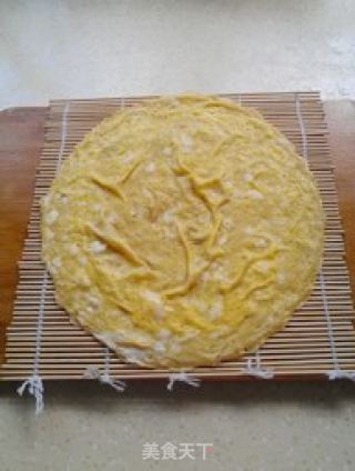 Hibiscus Chive Roulade recipe