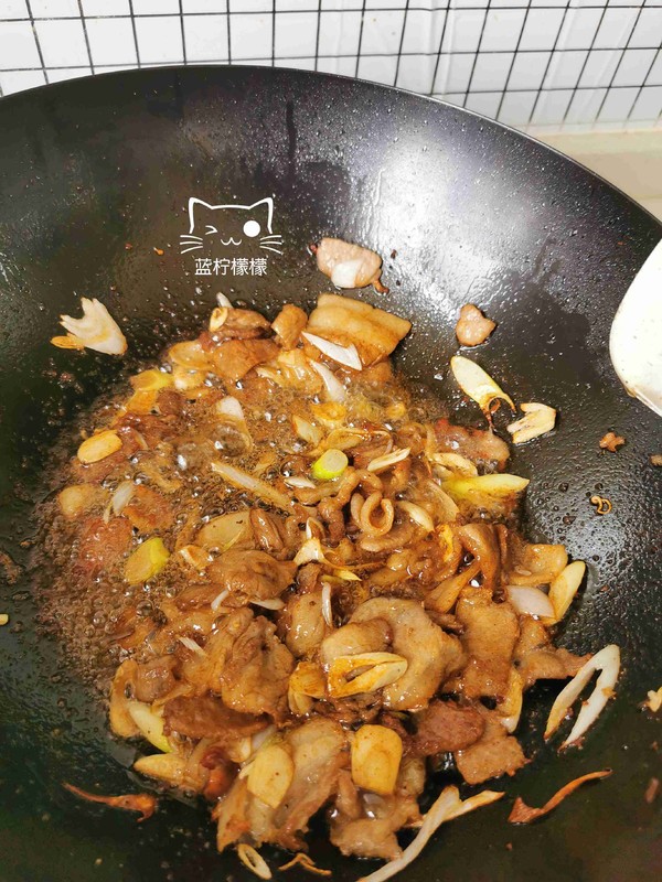 Fried Celery and Potato Chips recipe