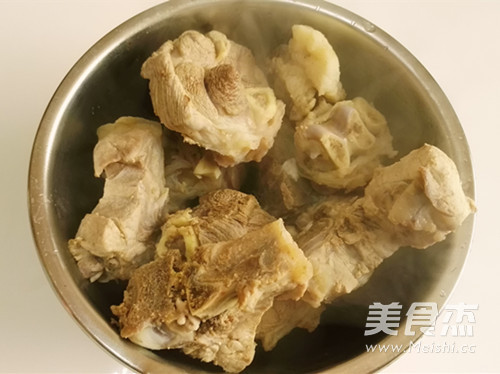 Sauce Bones recipe