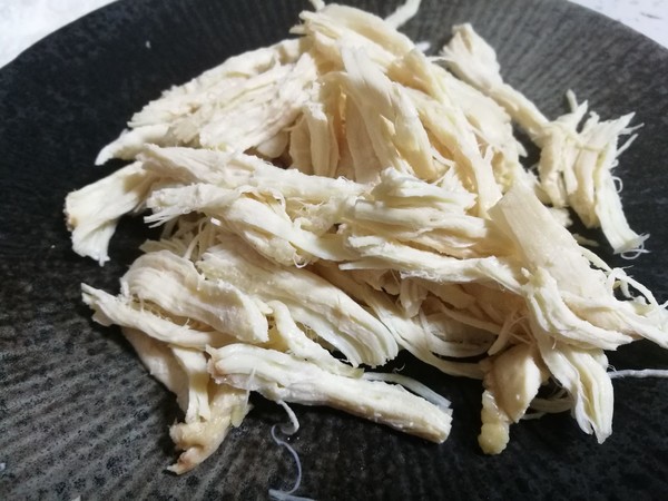 Small Cold Dishes with Wine-improved Version of Shredded Saliva Chicken recipe