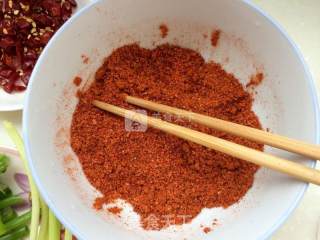 Summer Seasoning-homemade Delicious Red Oil Chili recipe