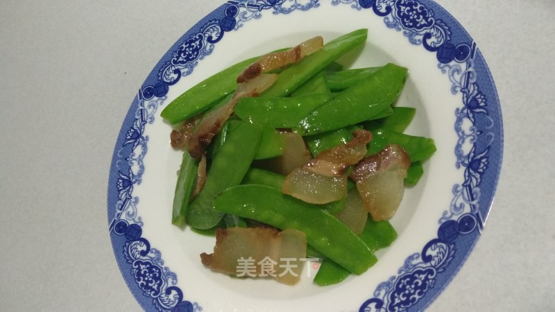 Fried Bacon with Snow Peas recipe