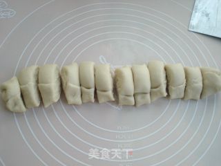 #the 4th Baking Contest and is Love to Eat Festival# Bean Paste and Lotus Flower Crisps recipe