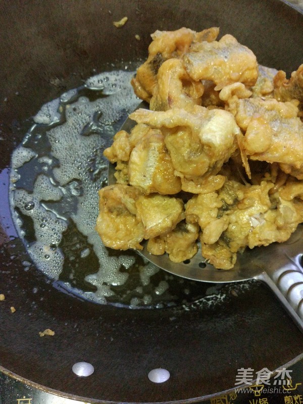 Soft Fried Fish Nuggets recipe