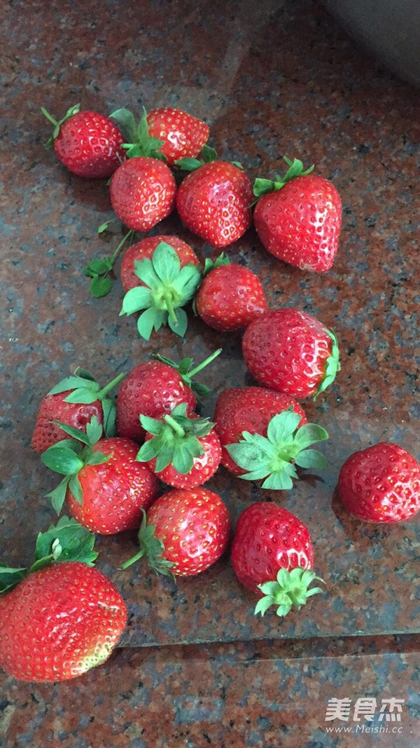 Strawberry Salad recipe