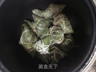 Salted Egg Yolk Zongzi recipe