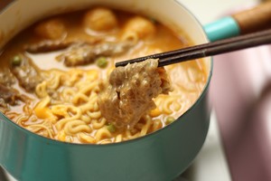 Curry Beef and Cheese Pot recipe