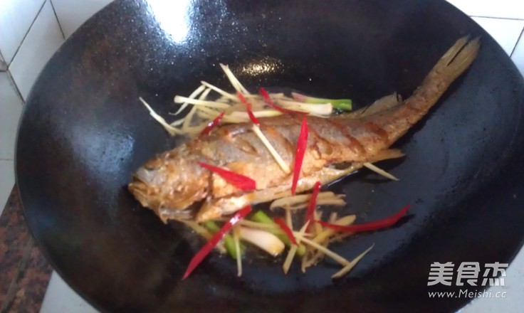 Pan Fried Yellow Croaker recipe