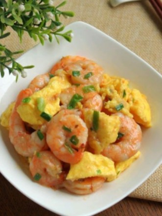 Scrambled Eggs with Shrimp recipe