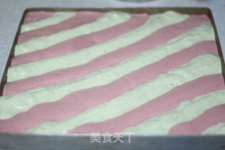 Two-color Blueberry Jam Cake Roll recipe