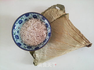 Family Reunion with Waxed Lotus Leaf Rice recipe