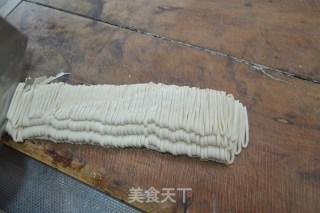 Learn to Make Noodles with The "master"-[hand Made Noodles with Fried Noodles] recipe