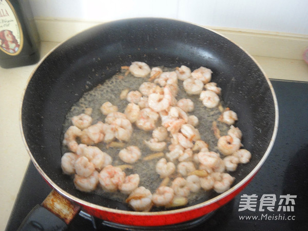 Shrimp and Green Peas recipe