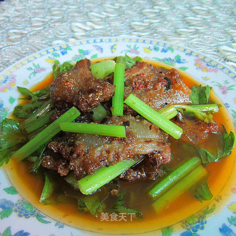 Hakka Cuisine-coriander and Fish-flavored Pork Belly recipe